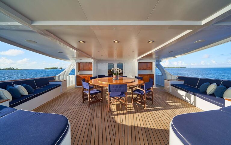 Upper Deck Dining