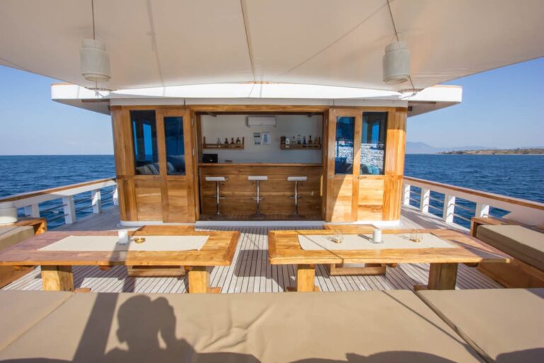 Upper Deck Seating