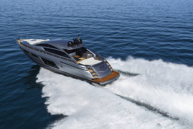 Stern View Underway