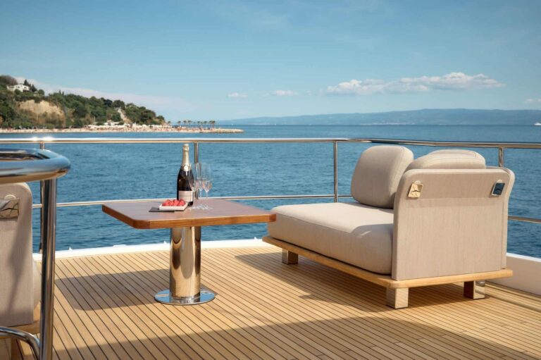 Sun Deck Seating