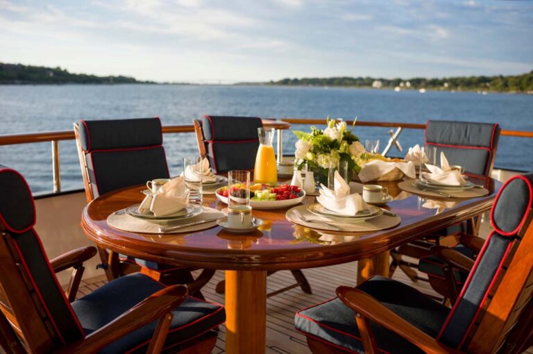 Deck Dining