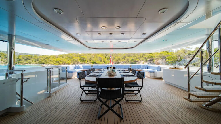 Bridge Deck Dining And Seating