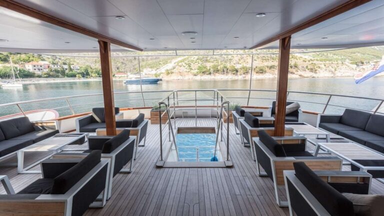 Upper Deck Aft