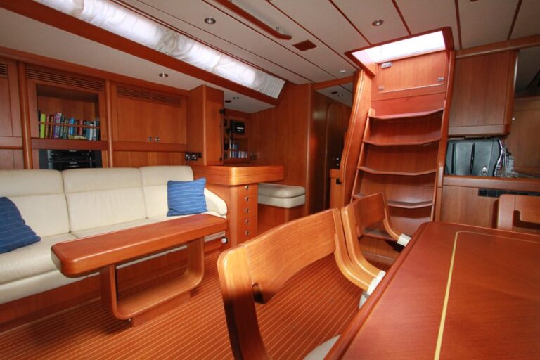 The 21m Yacht CLAUDIA IV