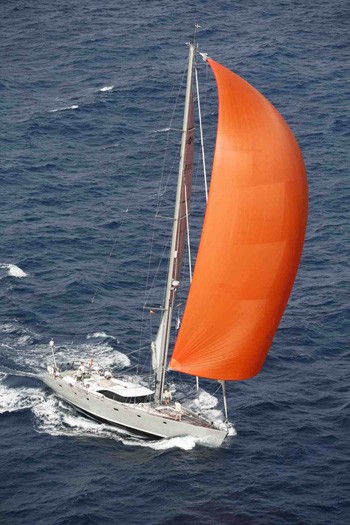The 21m Yacht LUSKENTYRE