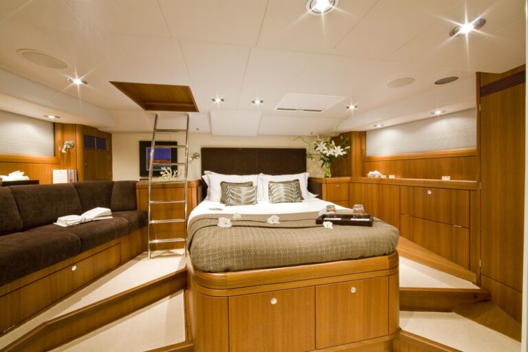 The 21m Yacht SOLITAIRE OF BOSHAM