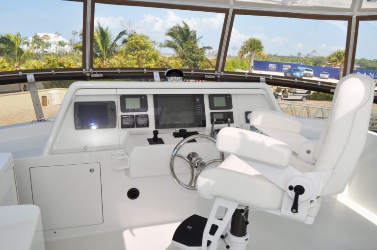 The 22m Yacht ILLIQUID