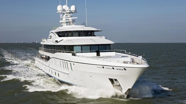 Charter yacht Limited Edition 242