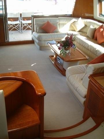 The 23m Yacht DUST