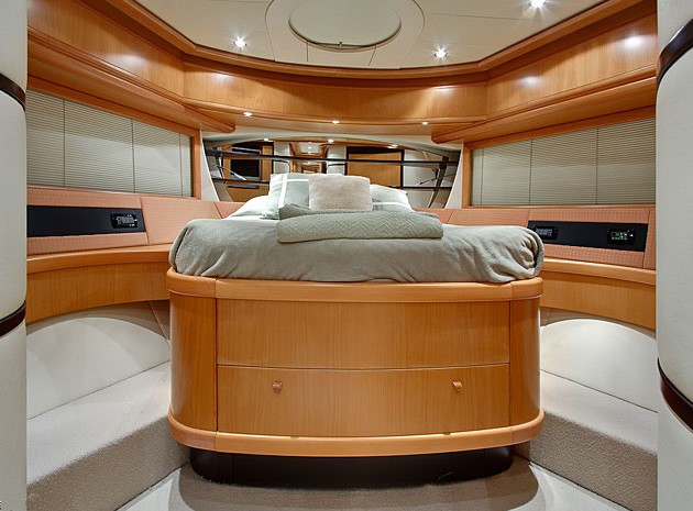 The 23m Yacht SILVER SEA