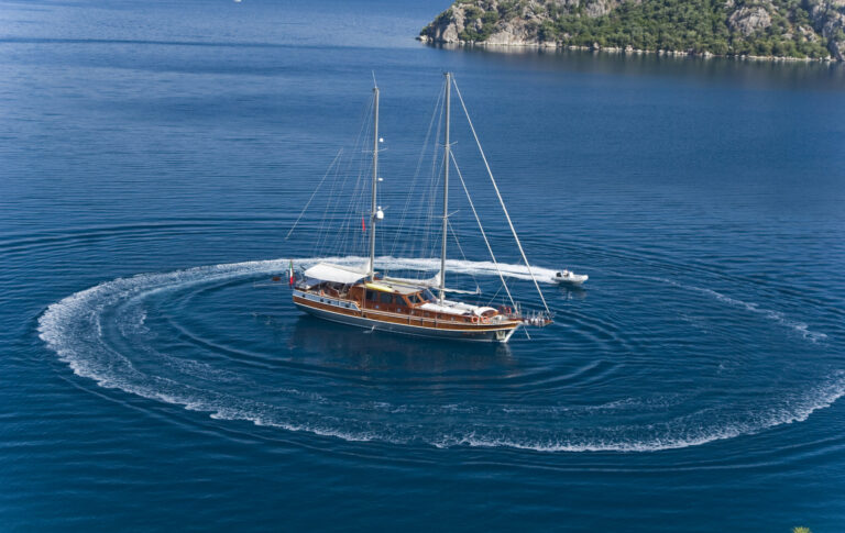 Charter yacht BARON II