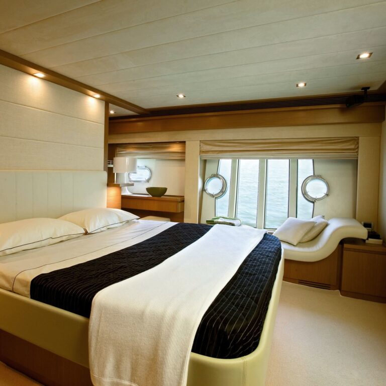 The 24m Yacht LAVITALEBELA