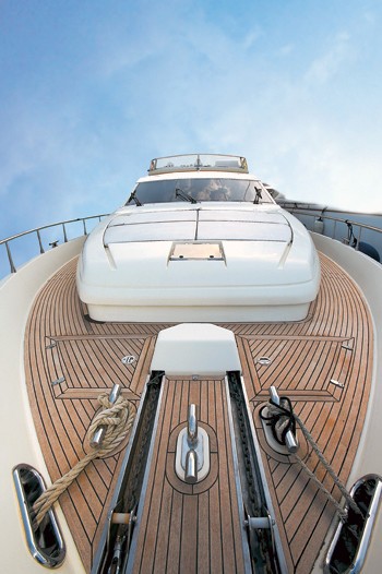 The 24m Yacht SAHARA