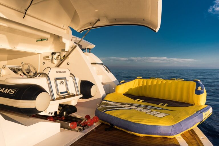 The 24m Yacht SEAWATER