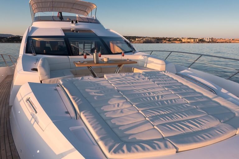 The 24m Yacht SEAWATER
