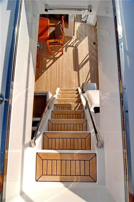 The 25m Yacht ACQUAVIVA