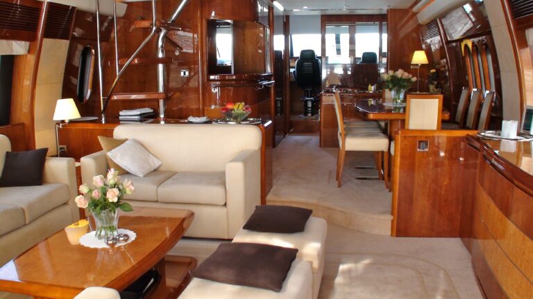 The 25m Yacht ANNE VIKING