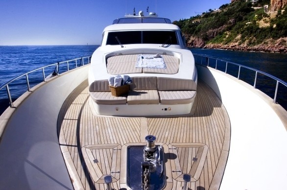 The 25m Yacht LAYSH LA