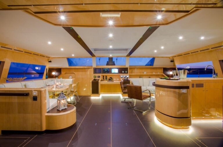 The 26m Yacht WINDQUEST