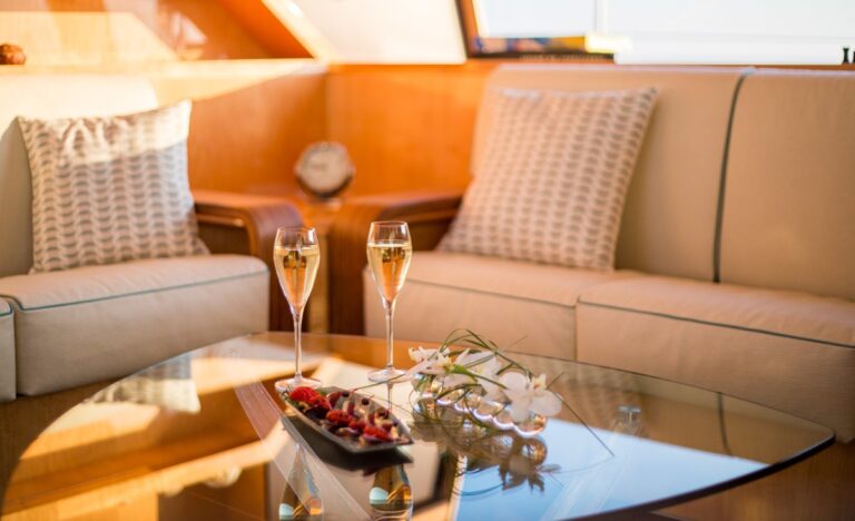 The 26m Yacht WINDQUEST