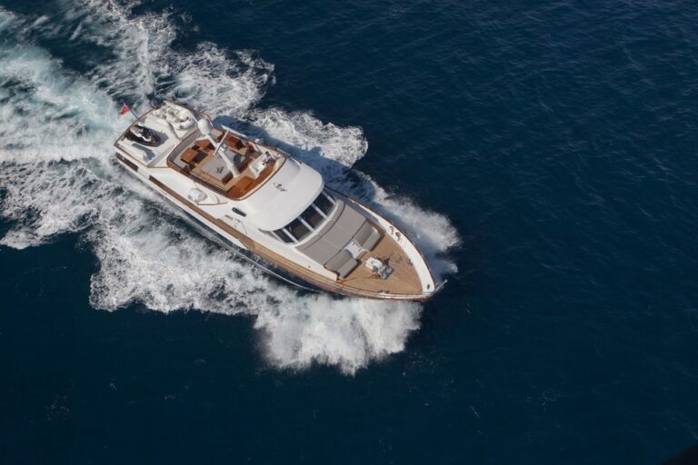 The 27m Yacht DUNE