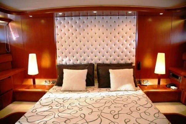 The 27m Yacht INCLINATION 1