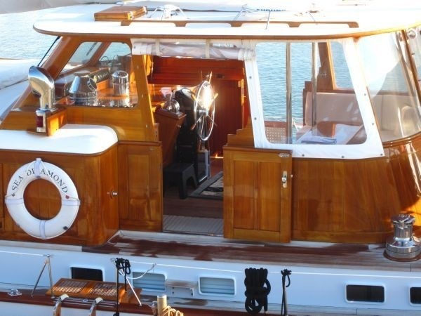 The 27m Yacht SEA DIAMOND