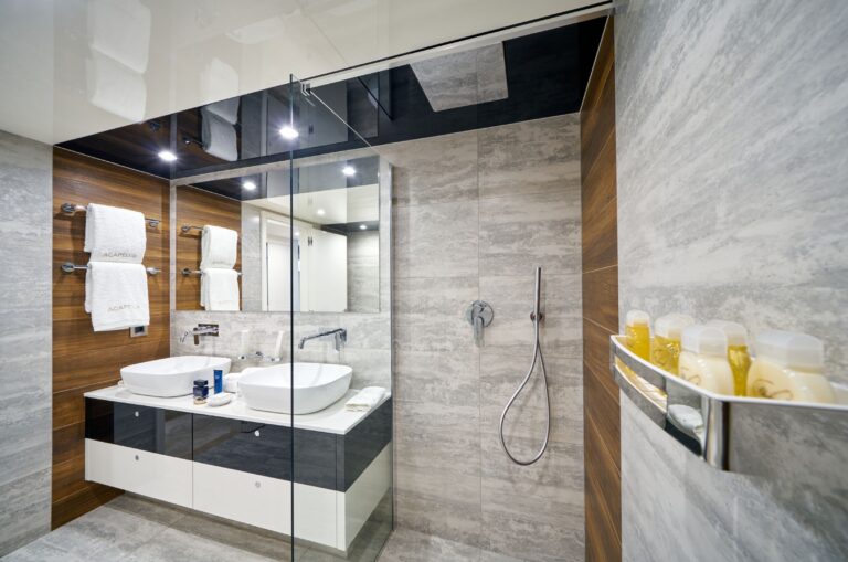 ACAPELLA Master-mid ensuite