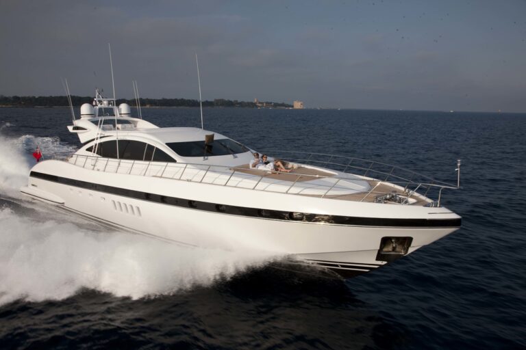The 28m Yacht ENZO