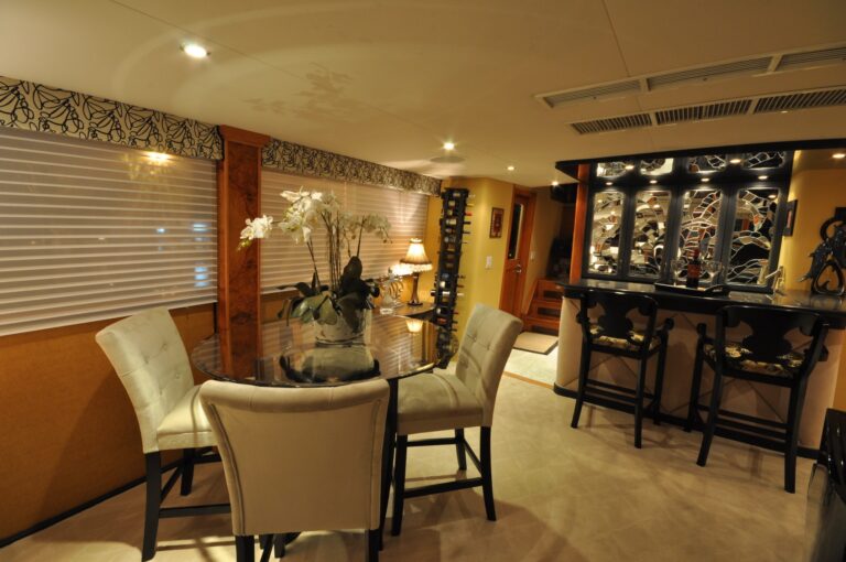 The 28m Yacht GOLDEN GIRL