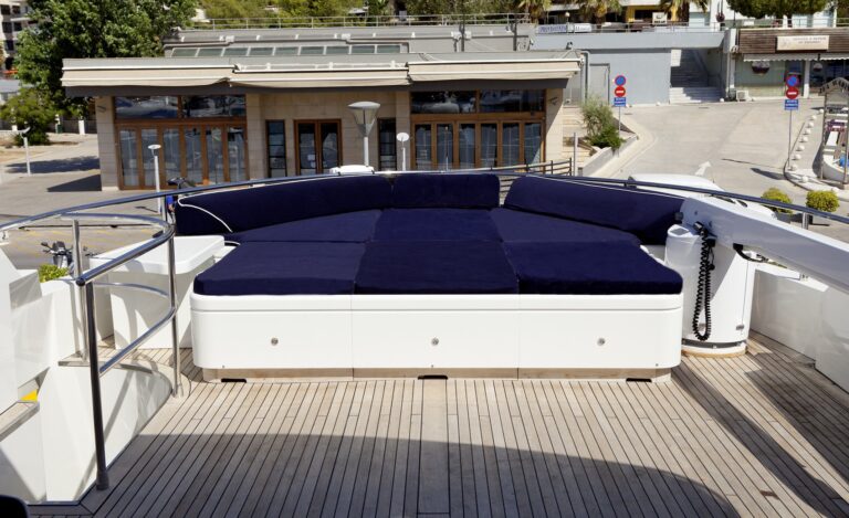 The 28m Yacht HARMONYA