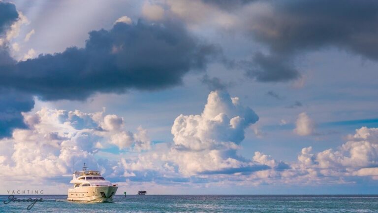 The 28m Yacht PARADISE