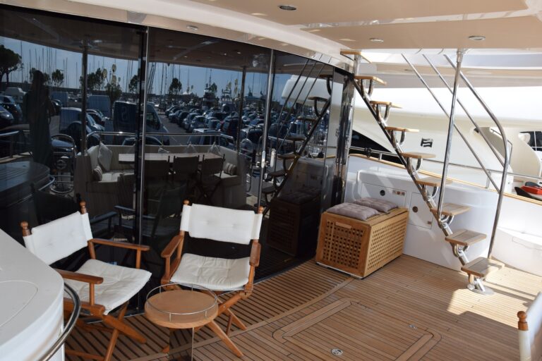 The 28m Yacht RAY III