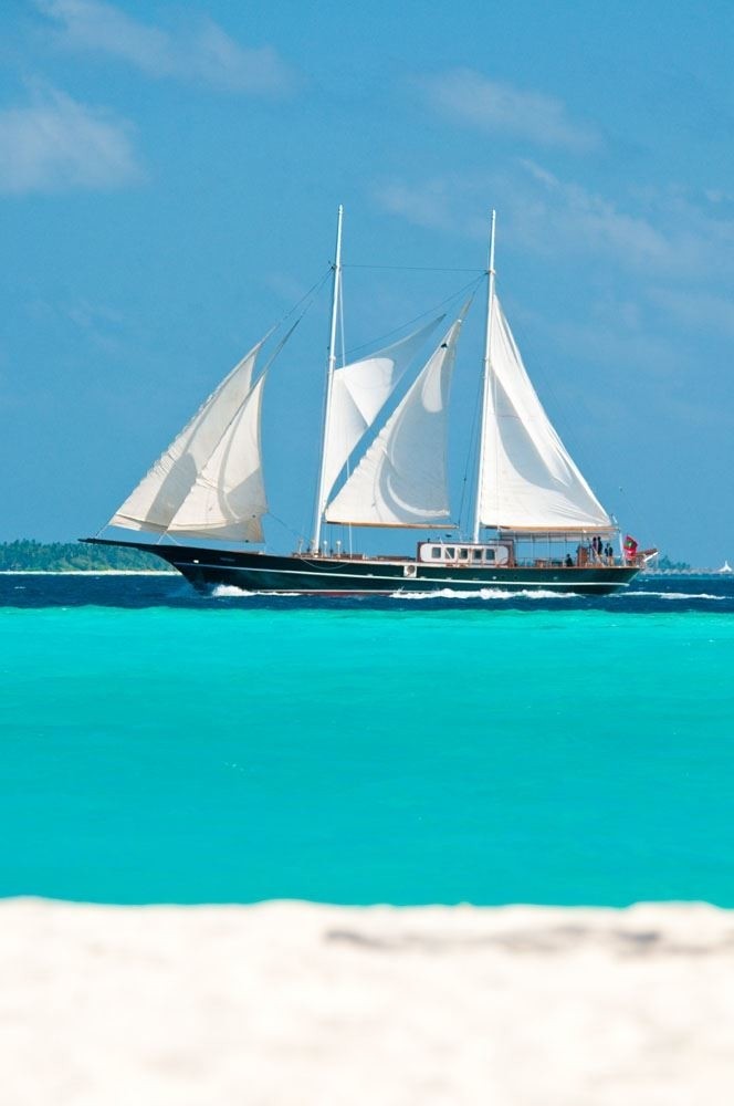The 29m Yacht DREAM VOYAGER
