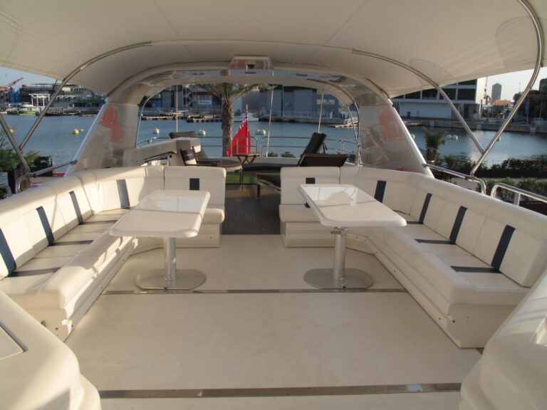 The 29m Yacht MOONDANCE