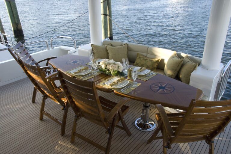 The 29m Yacht TIGERS EYE