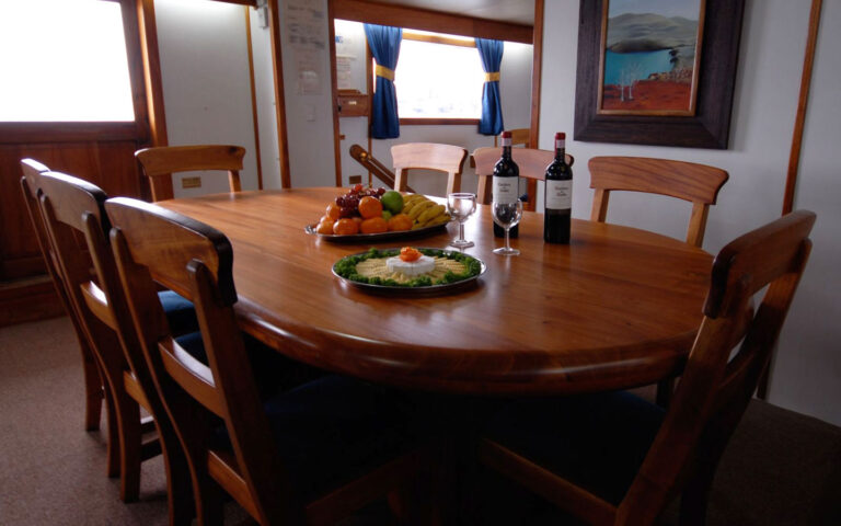Beluga Dining room