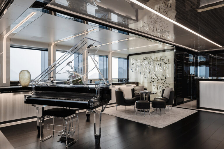 Bridge deck salon piano