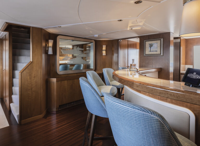 Separate main deck bar