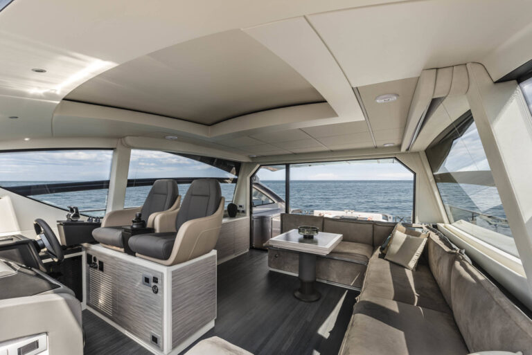 Main Salon View Aft