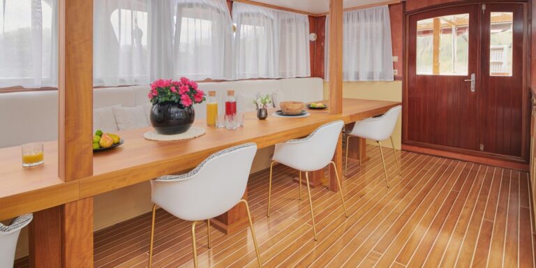Interior Dining