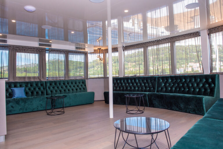 Lounge And Bar