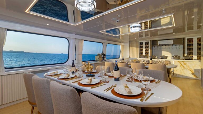 Guest Dining