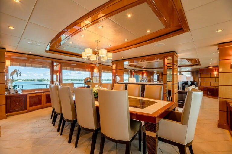 Formal Dining