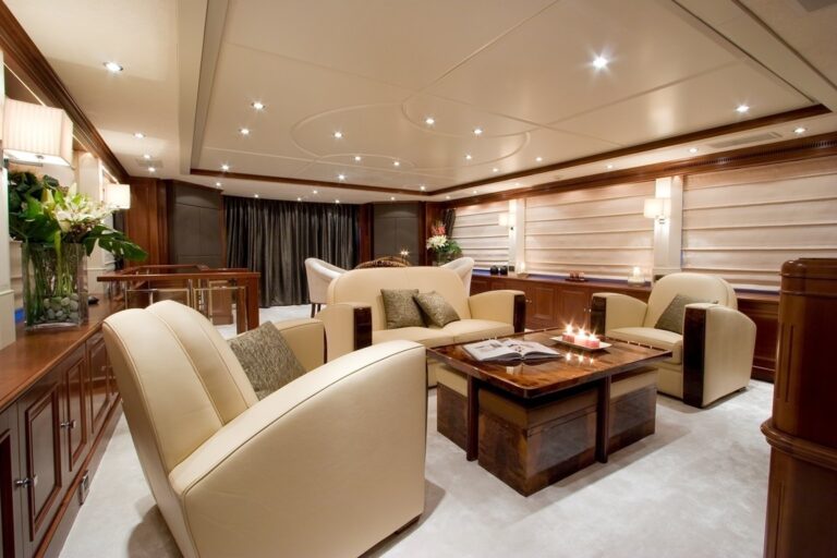 The 30m Yacht JAZZ