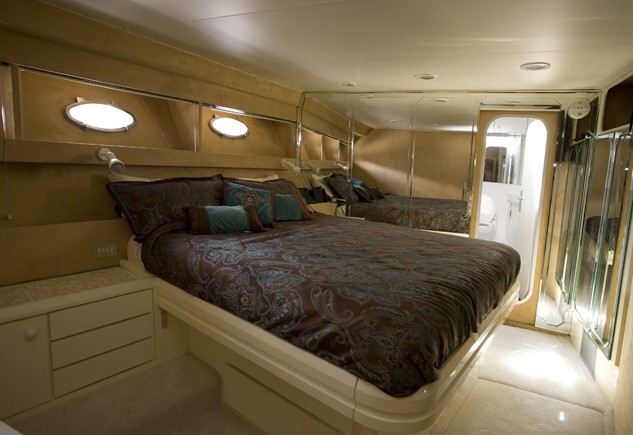 The 30m Yacht JUSTINE