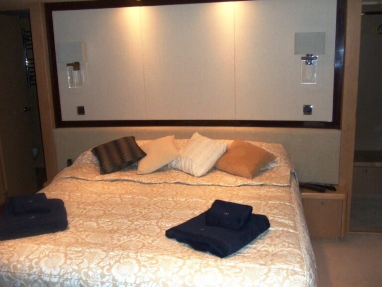 The 30m Yacht LADY BEATRICE