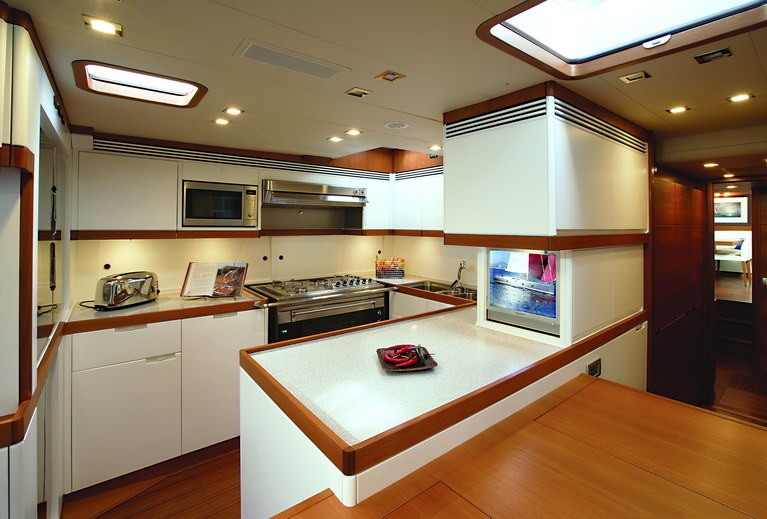 The 30m Yacht MRS SEVEN
