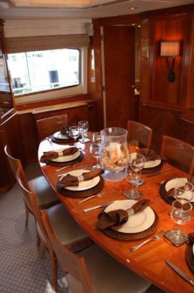 The 30m Yacht PURE