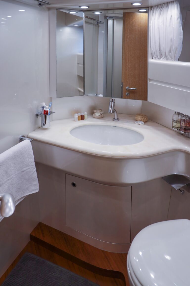 Guest ensuite